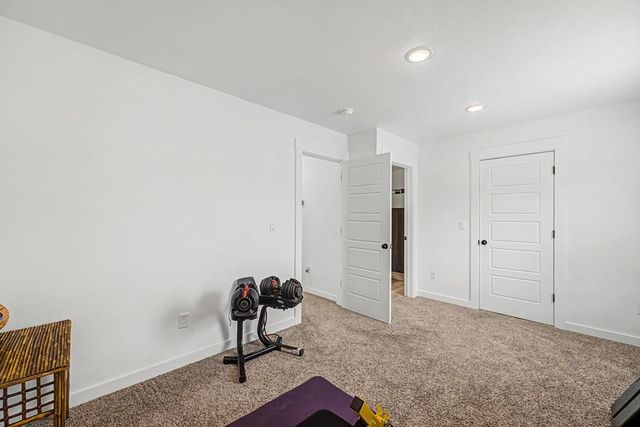 901 Tennessee Avenue, Bentonville, AR 72713