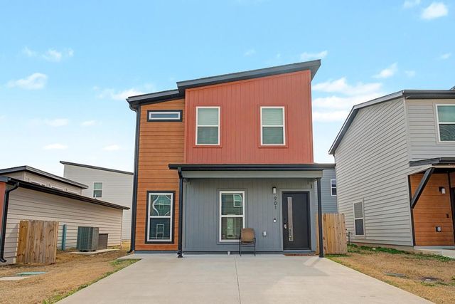 901 Tennessee Avenue, Bentonville, AR 72713