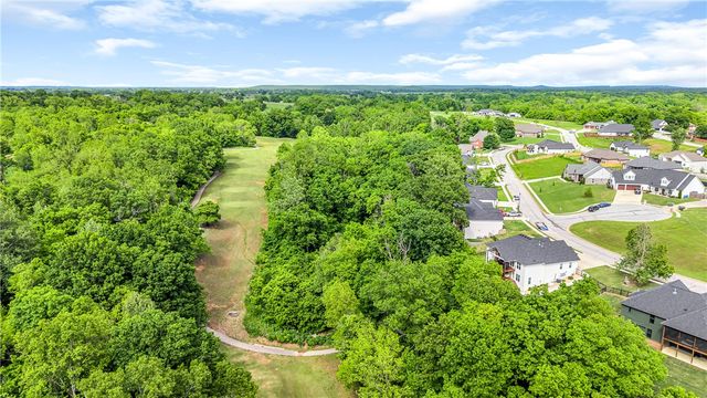 2030 Collins Drive, Pea Ridge, AR 72751