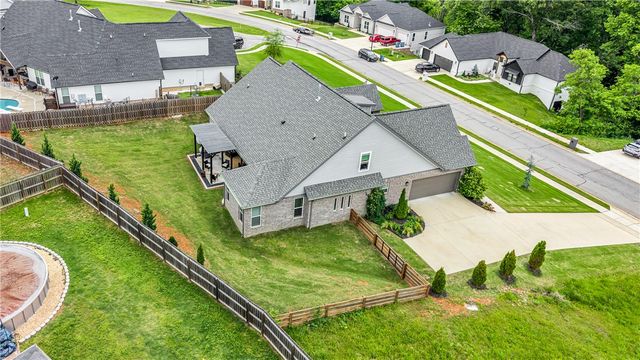 2030 Collins Drive, Pea Ridge, AR 72751