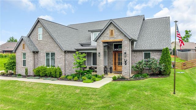 2030 Collins Drive, Pea Ridge, AR 72751