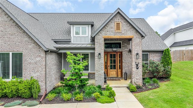 2030 Collins Drive, Pea Ridge, AR 72751