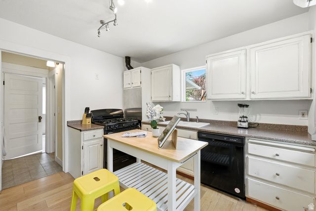 12 W CRYSTAL AVE, South Salt Lake, UT 84115