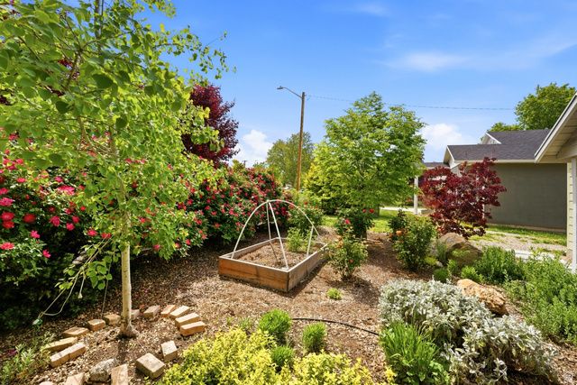 12 W CRYSTAL AVE, South Salt Lake, UT 84115