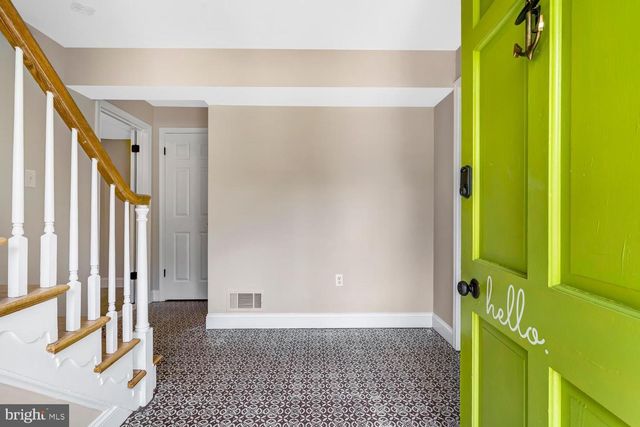 8704 GREYSTONE PL, Alexandria, VA 22309