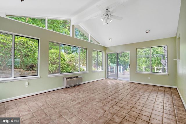 8704 GREYSTONE PL, Alexandria, VA 22309