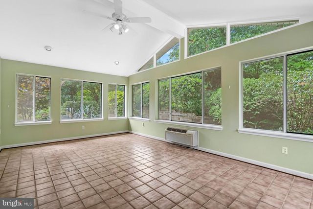 8704 GREYSTONE PL, Alexandria, VA 22309