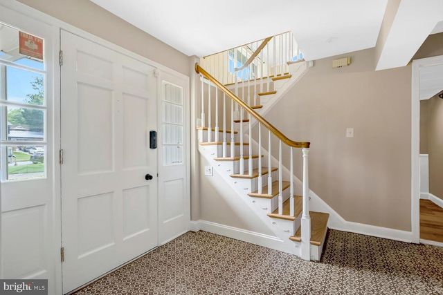 8704 GREYSTONE PL, Alexandria, VA 22309