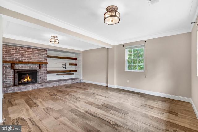 8704 GREYSTONE PL, Alexandria, VA 22309