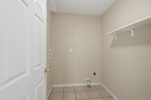 8 Cloud Drive, Eureka Springs, AR 72632