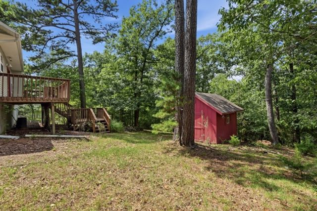 8 Cloud Drive, Eureka Springs, AR 72632