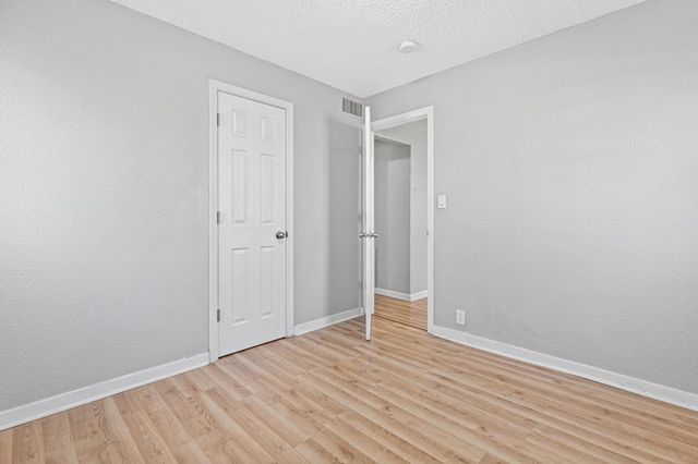 8155 Wentworth Avenue S, Bloomington, MN 55420