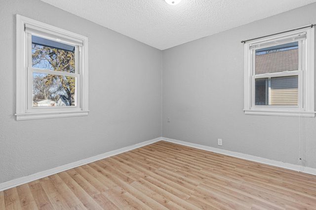 8155 Wentworth Avenue S, Bloomington, MN 55420