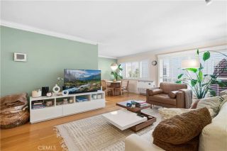 1154 S Barrington Avenue 213, Los Angeles, CA 90049