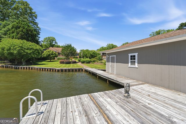 104 Spruce Point, Eatonton, GA 31024