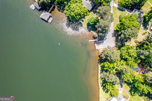 104 Spruce Point, Eatonton, GA 31024