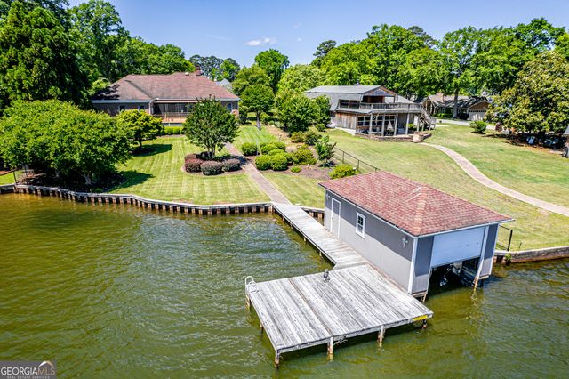 104 Spruce Point, Eatonton, GA 31024