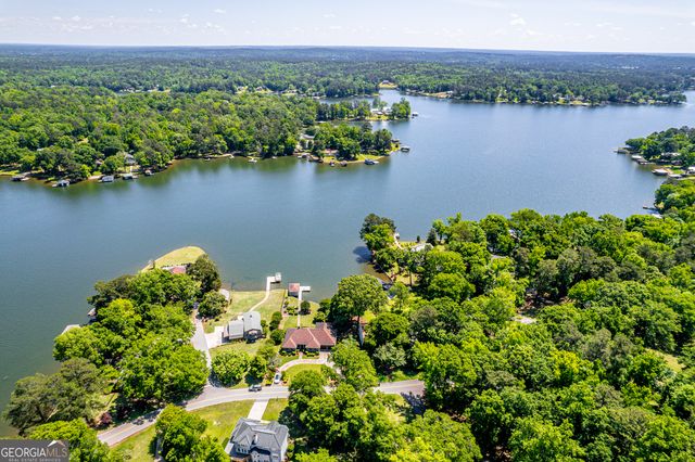104 Spruce Point, Eatonton, GA 31024