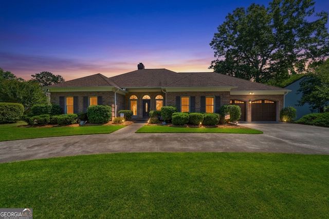 104 Spruce Point, Eatonton, GA 31024