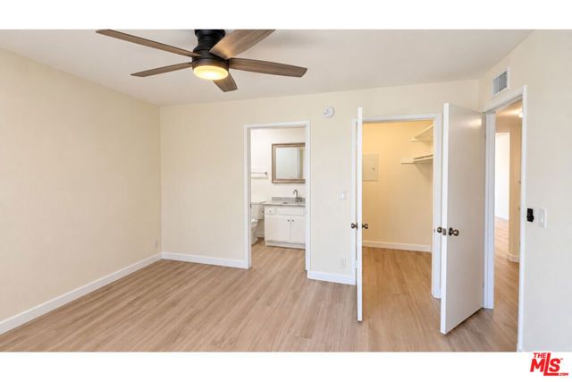 15141 Burbank Boulevard 207, Van Nuys (los Angeles), CA 91411