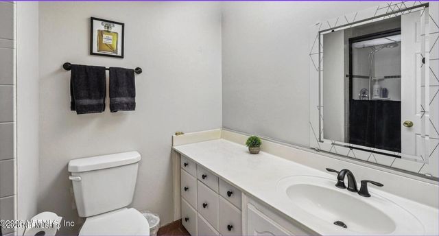 8719 COMO LAKE Drive 8719, Jacksonville, FL 32256