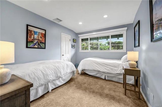 17300 Sunburst, Sherwood Forest, CA 91325