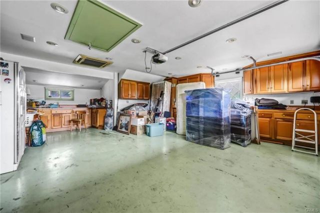 17300 Sunburst, Sherwood Forest, CA 91325