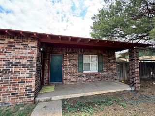 208 A Mitchell # A, Midland, TX 79701