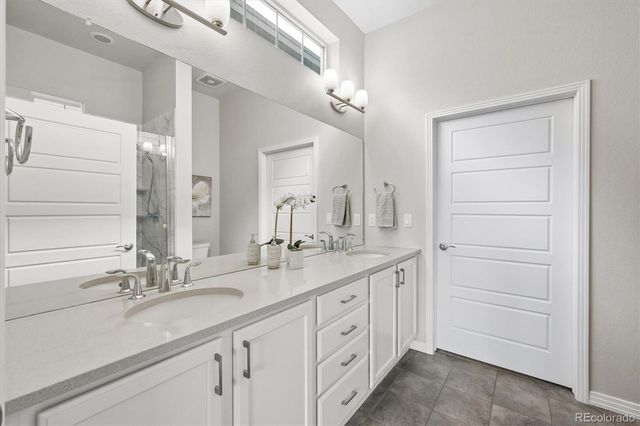 11500 E 26th Avenue, Aurora, CO 80010