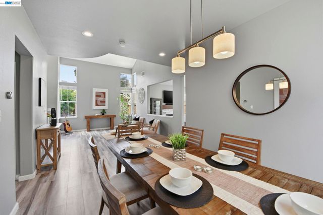 36939 Papaya Street, Newark, CA 94560