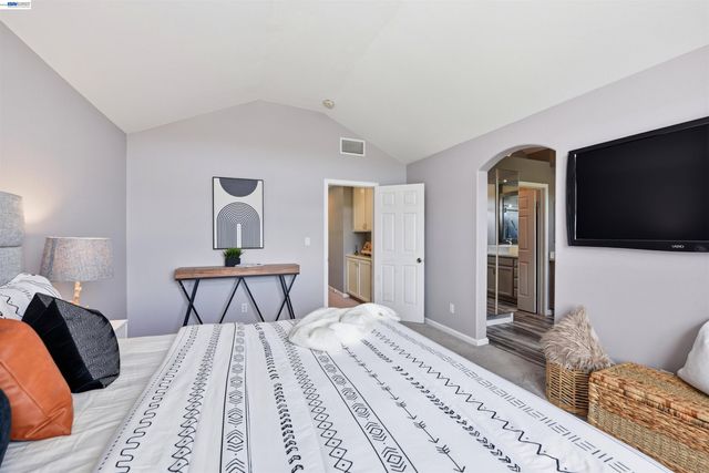 36939 Papaya Street, Newark, CA 94560