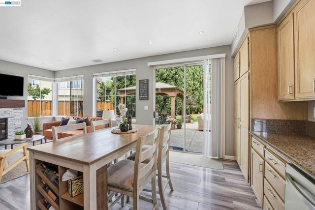 36939 Papaya Street, Newark, CA 94560