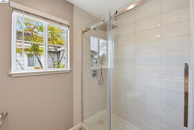 36939 Papaya Street, Newark, CA 94560