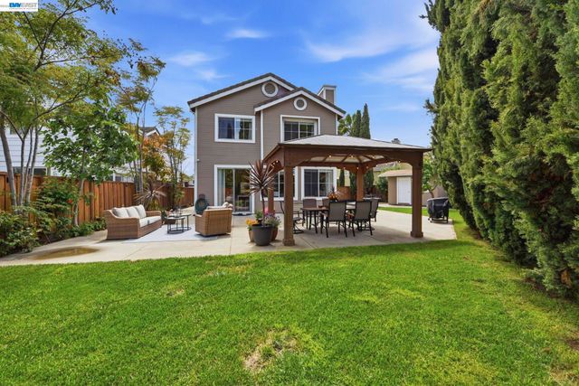 36939 Papaya Street, Newark, CA 94560