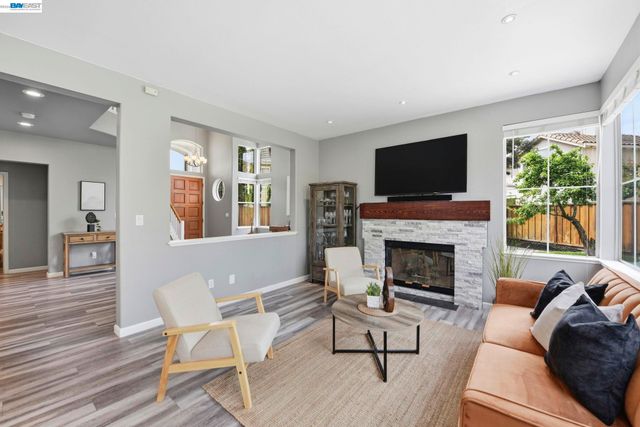 36939 Papaya Street, Newark, CA 94560