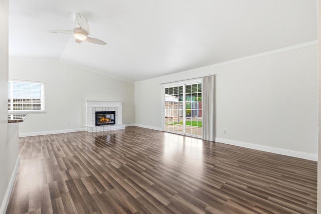 1412 Silverado Dr, Modesto, CA 95356