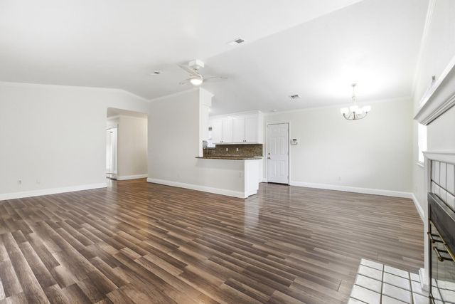 1412 Silverado Dr, Modesto, CA 95356