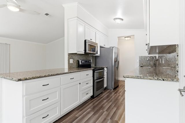 1412 Silverado Dr, Modesto, CA 95356