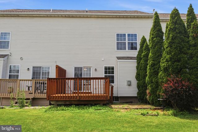 314 CEDAR WAXWING DR, Warrington, PA 18976