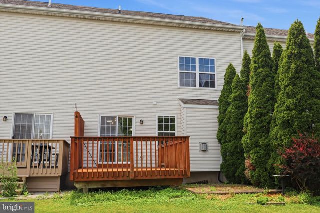 314 CEDAR WAXWING DR, Warrington, PA 18976