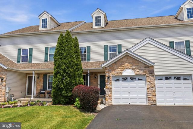 314 CEDAR WAXWING DR, Warrington, PA 18976