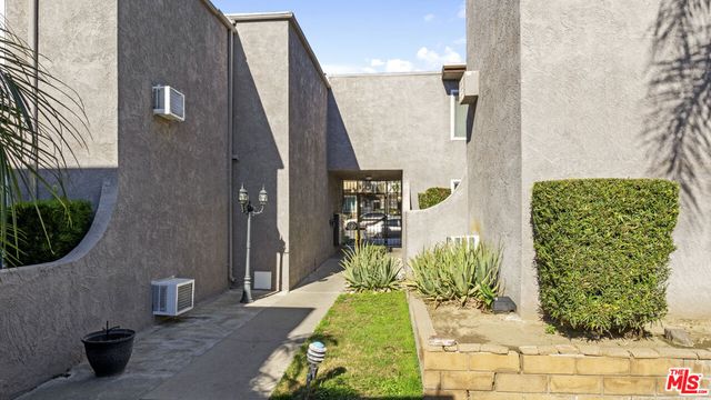 141 E 42nd Street, San Bernardino, CA 92404