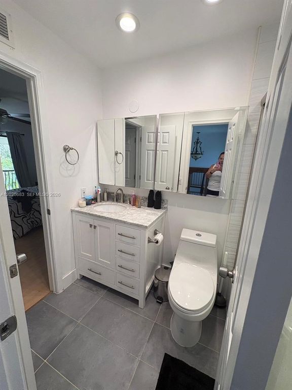 Image 20 of property listing at 7200 NW 2nd Ave 1180, Boca Raton, FL 33487