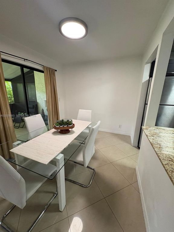 Image 4 of property listing at 7200 NW 2nd Ave 1180, Boca Raton, FL 33487