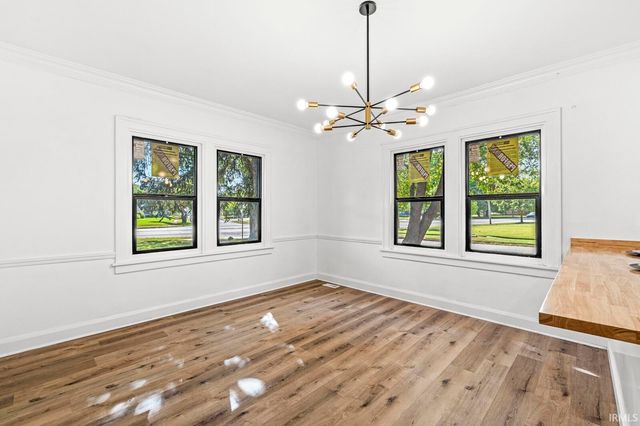 2733 W Lincoln Way, South Bend, IN 46628