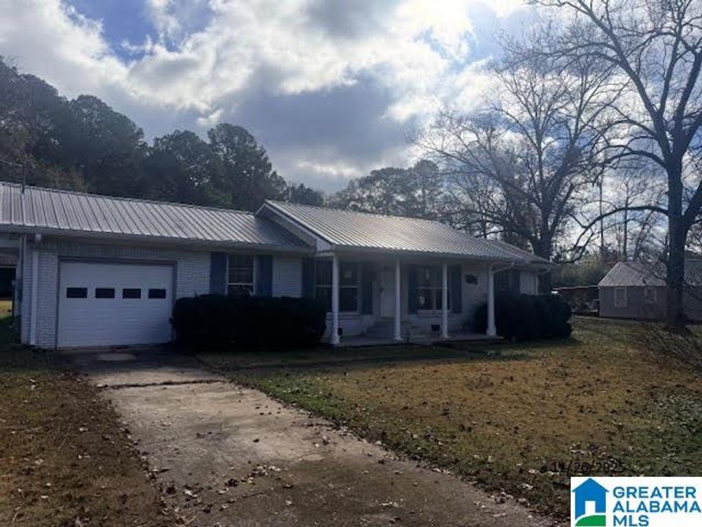 8341 N VALLEY ROAD, Pinson, AL 35126