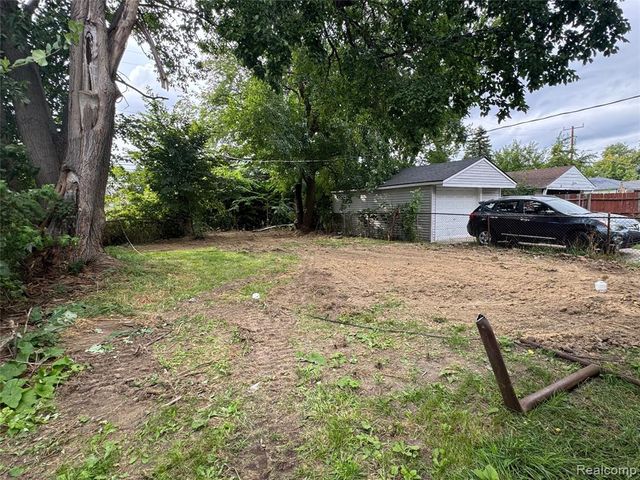 18925 Runyon Street, Detroit, MI 48234