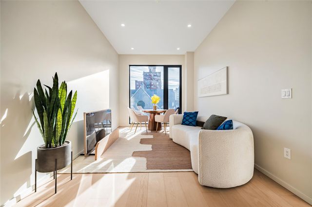 3116 21st Street PH1D, Astoria, NY 11106