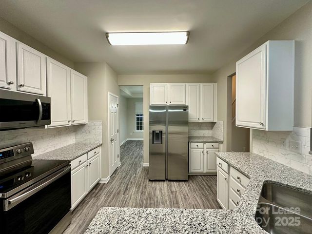 4427 Eglinton Toll Court, Charlotte, NC 28213