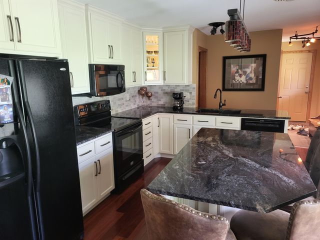512 Brookwood Lane, Sartell, MN 56377